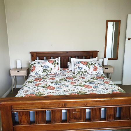 Belvedere House Carterton Экстерьер фото